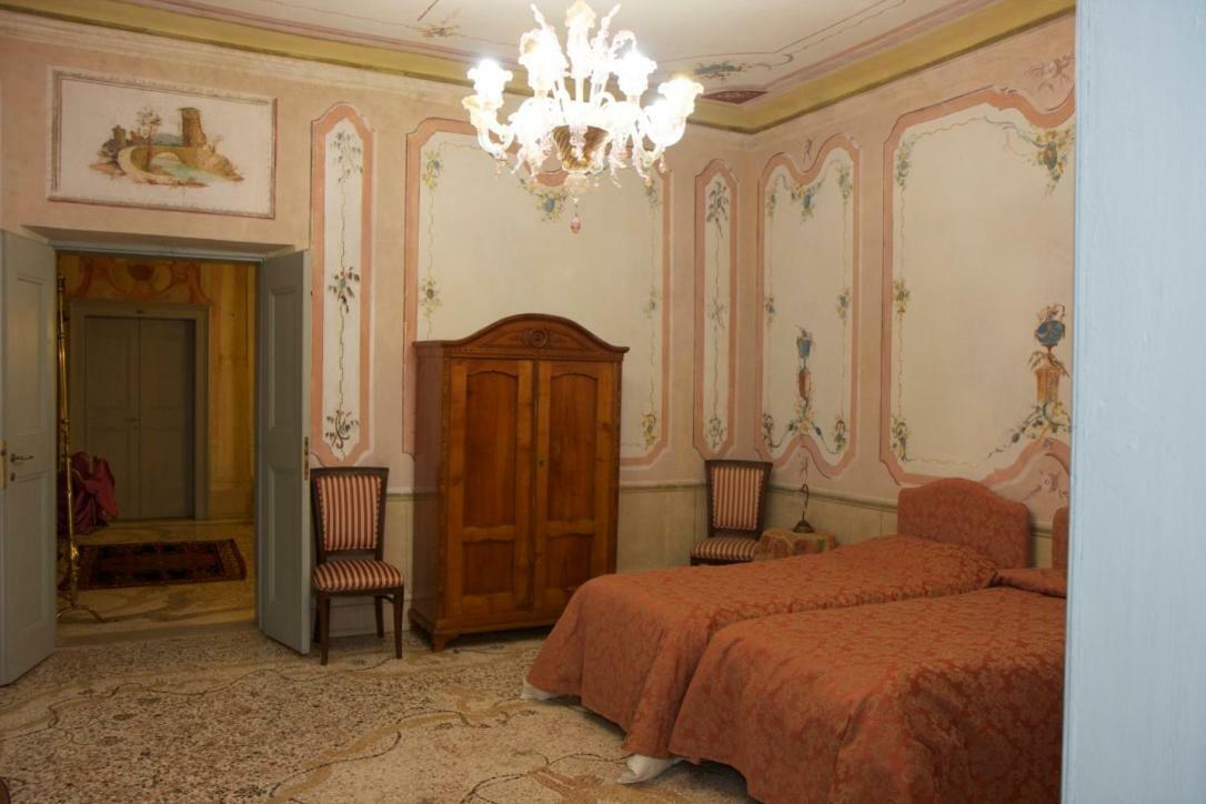 Villa Cigolotti Vivaro ภายนอก รูปภาพ