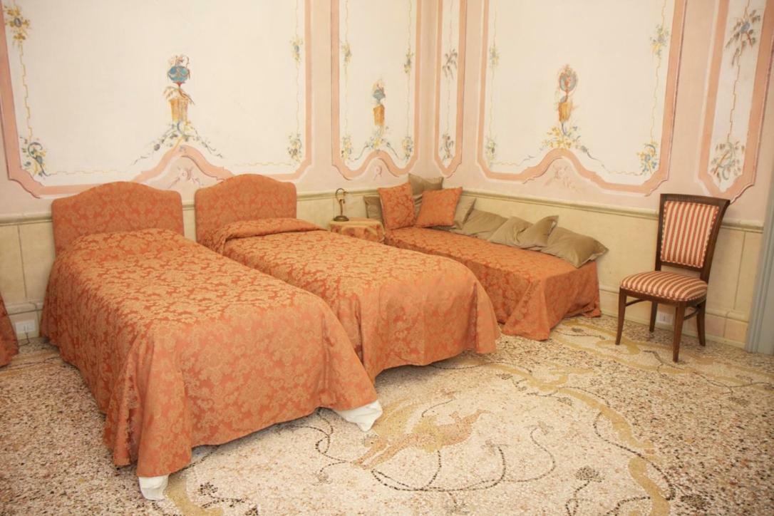 Villa Cigolotti Vivaro ภายนอก รูปภาพ